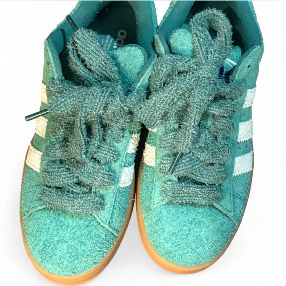 Adidas women’s ' Turquoise Sneakers with White Stripes
